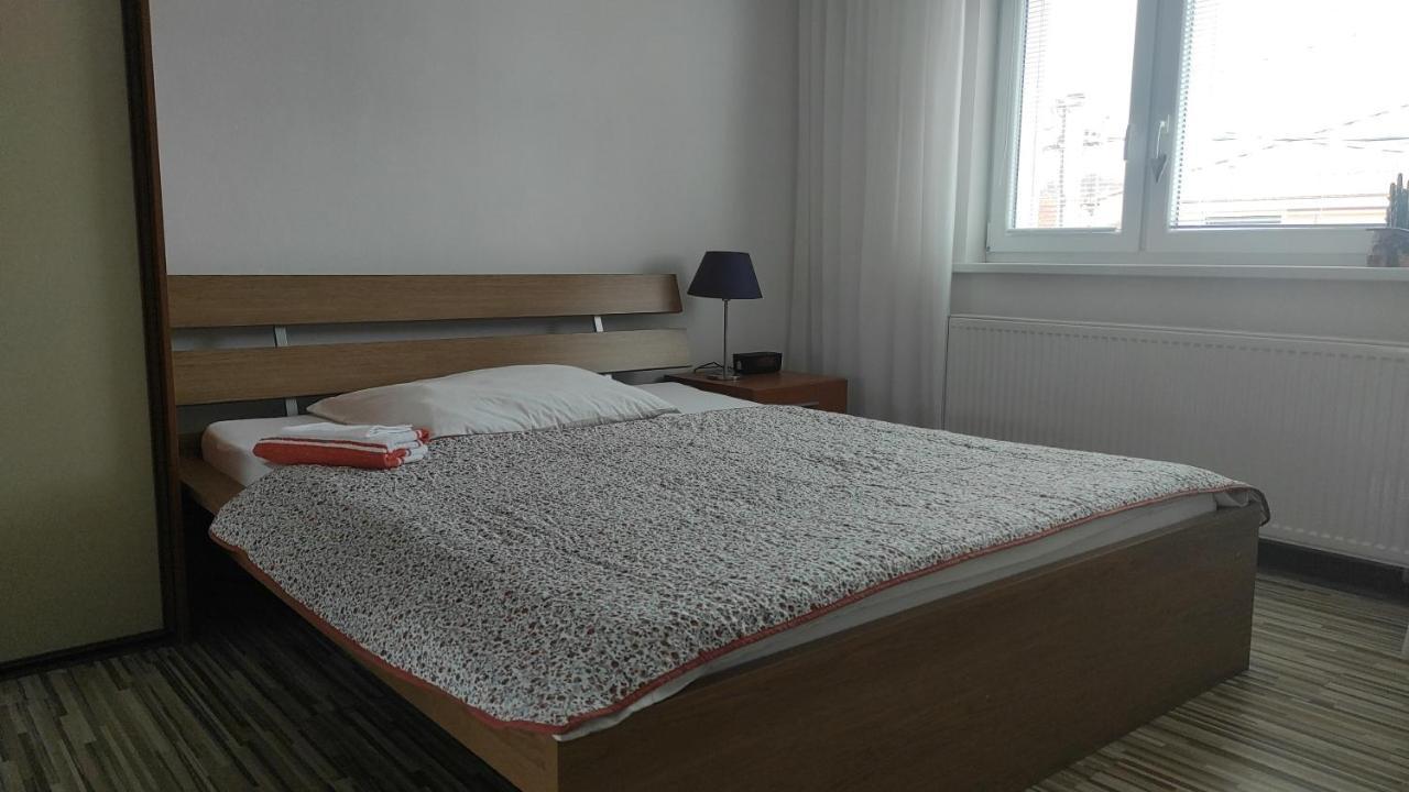 Apartman S Vyhladom Na Bojnicky Zamok Бойнице Экстерьер фото